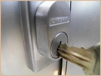 Elite Locksmith Services Raynham, MA 508-319-1483 - 10-commercial-lockouts